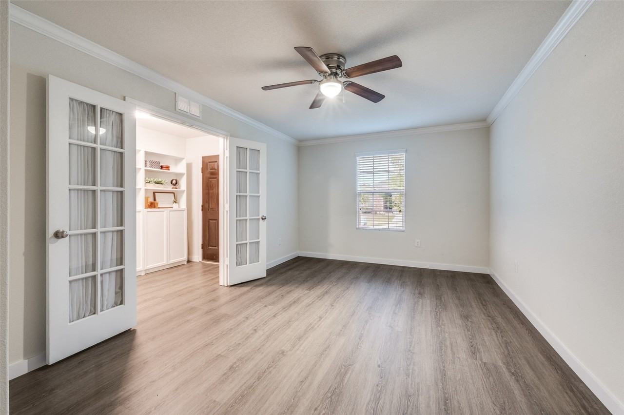 1720 Trace Dr - Photo 4 of 23