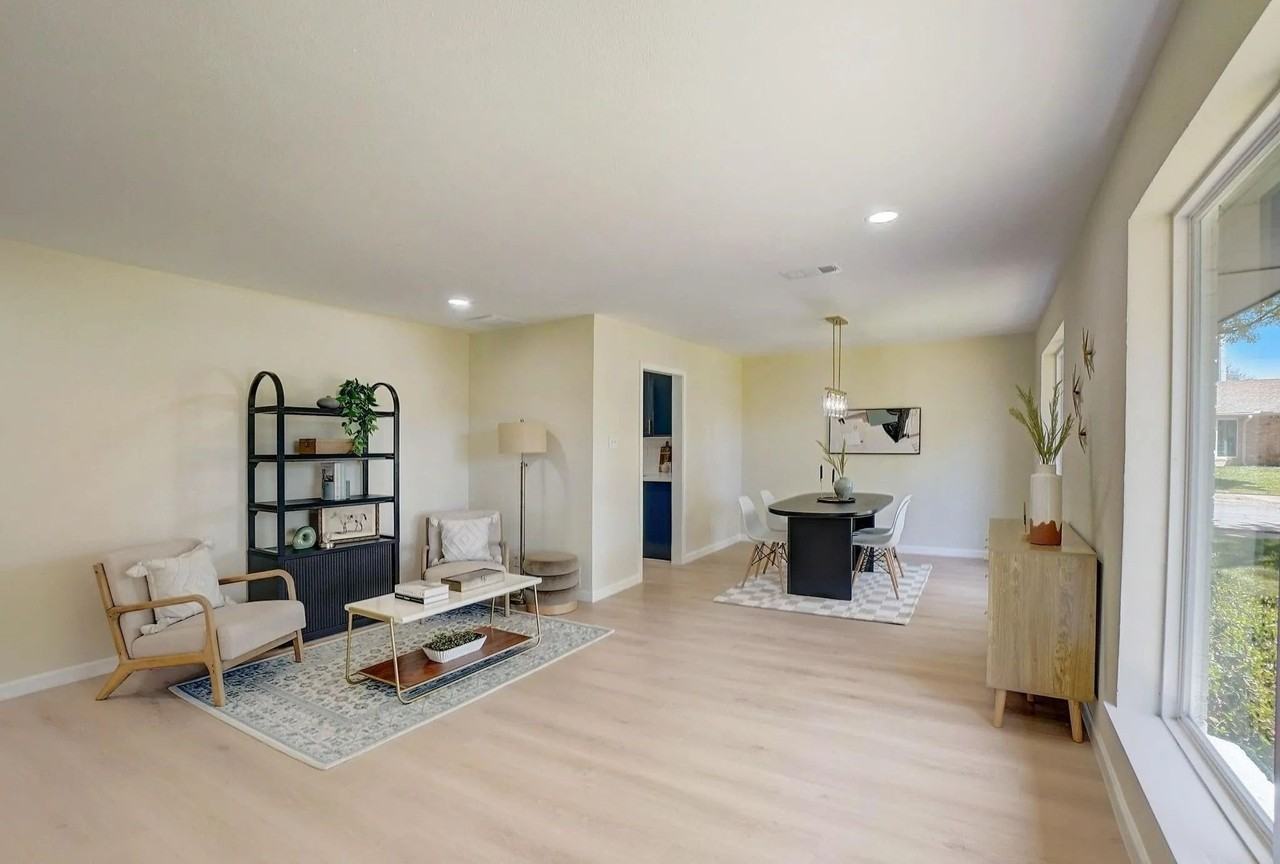 3040 Ponder Pl - Photo 5 of 29