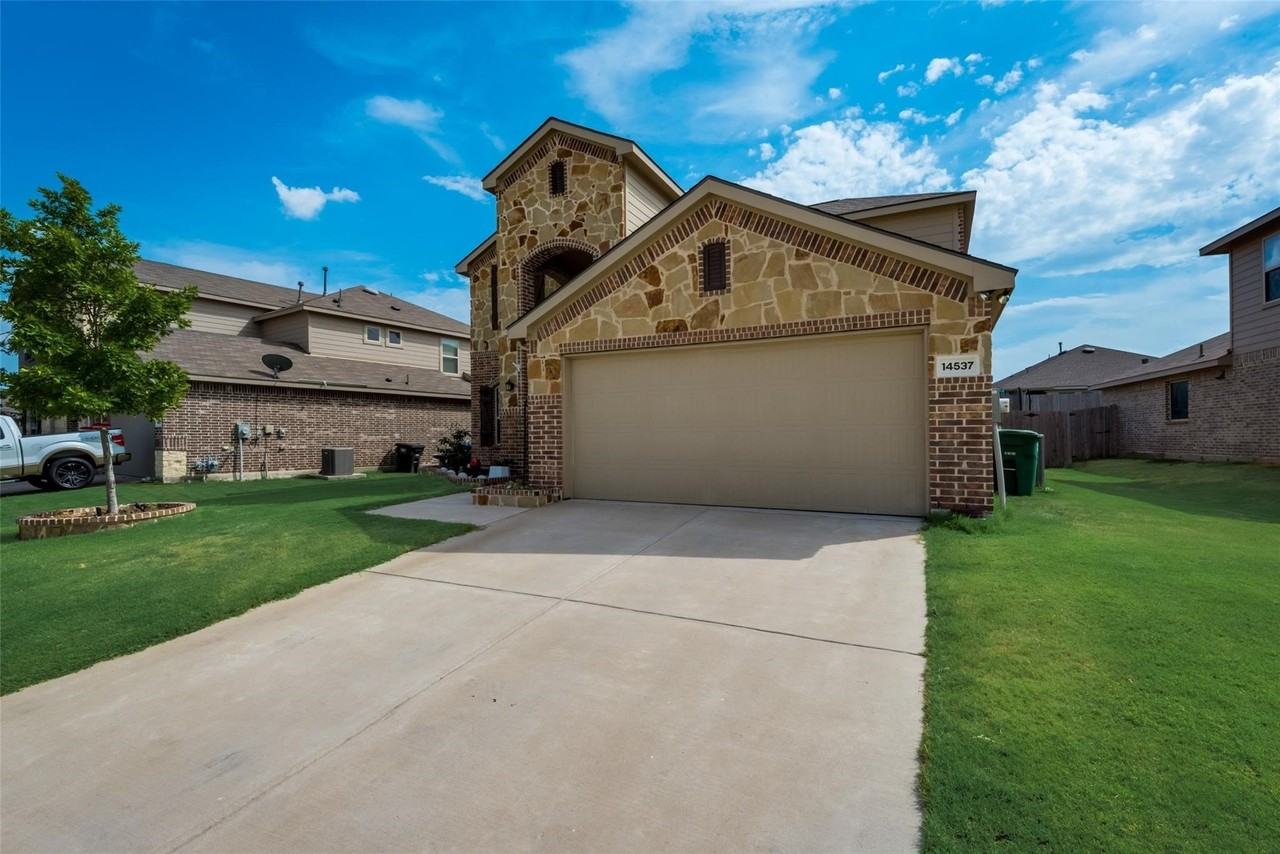 14537 Serrano Ridge Rd - Photo 2 of 19