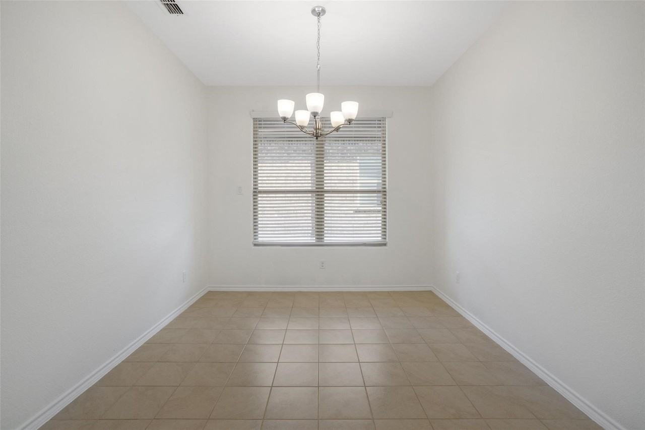 3929 Kennedy Ranch Rd - Photo 2 of 15
