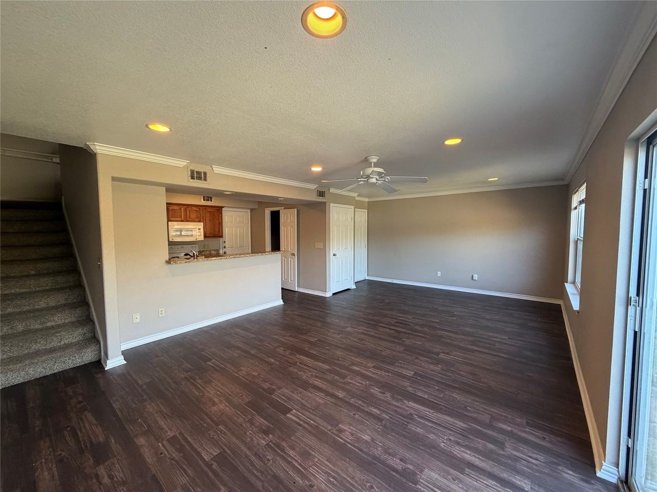 2535 Pascal Ct #A - Photo 4 of 12