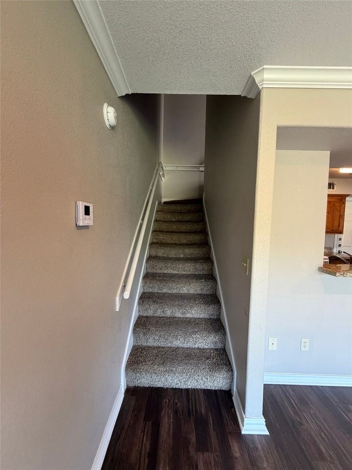 2535 Pascal Ct #A - Photo 5 of 12