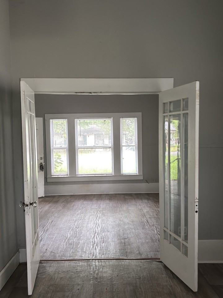 707 S Robinson St - Photo 6 of 7