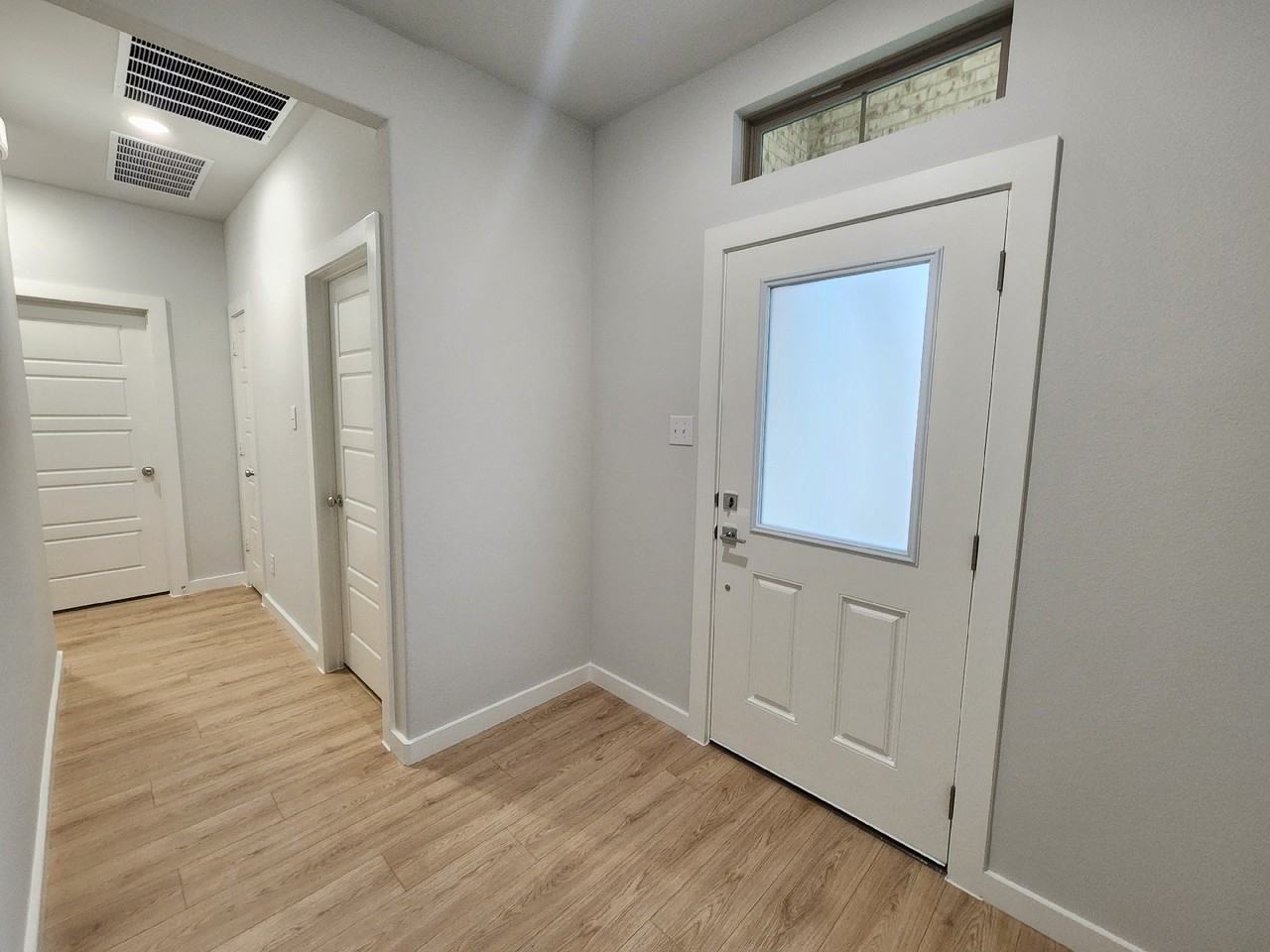 3405 High Valley Dr - Photo 5 of 15
