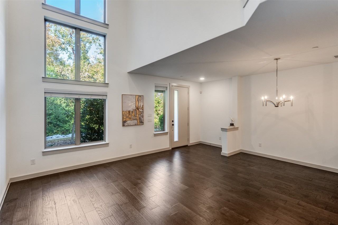 1423 Lamb Dr - Photo 6 of 25