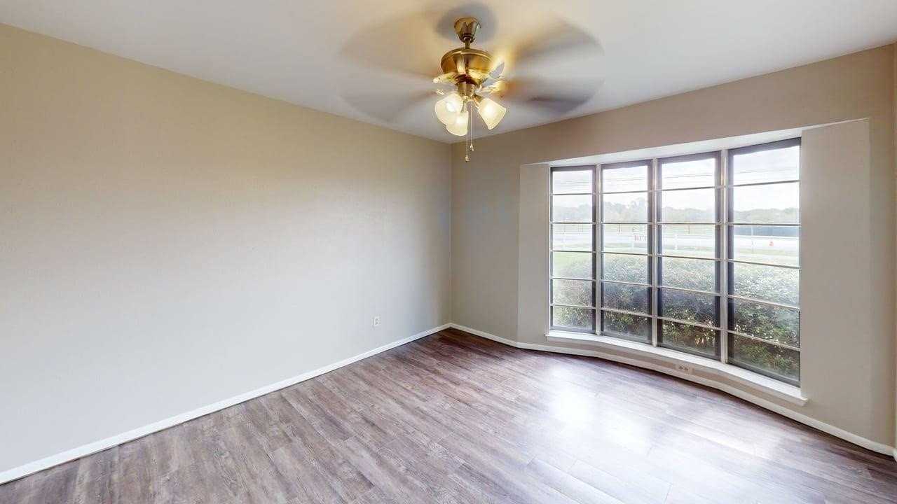 4707 E Fm 1187 - Photo 7 of 20