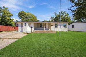 featured image of 3215 Hillglenn Rd