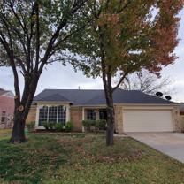 8006 Yacht Club Dr - Photo 1 of 1