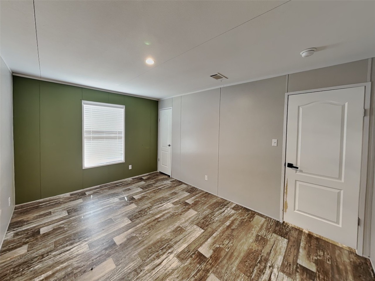 1601 Quail Run - Photo 7 of 10
