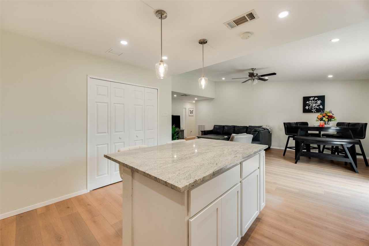 2942 Scott Mill Rd - Photo 4 of 26