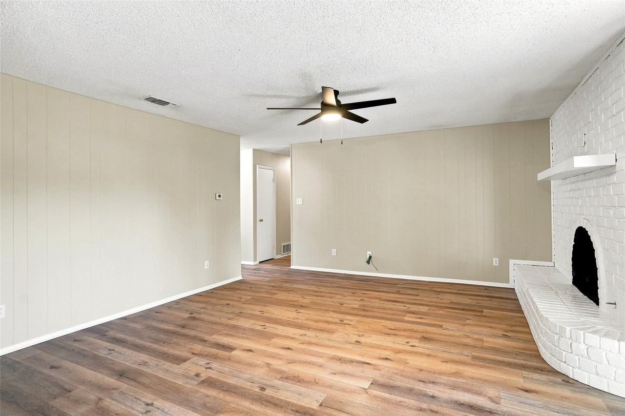 509 Hillside Rd - Photo 4 of 15