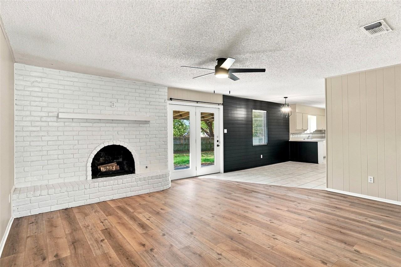 509 Hillside Rd - Photo 5 of 15