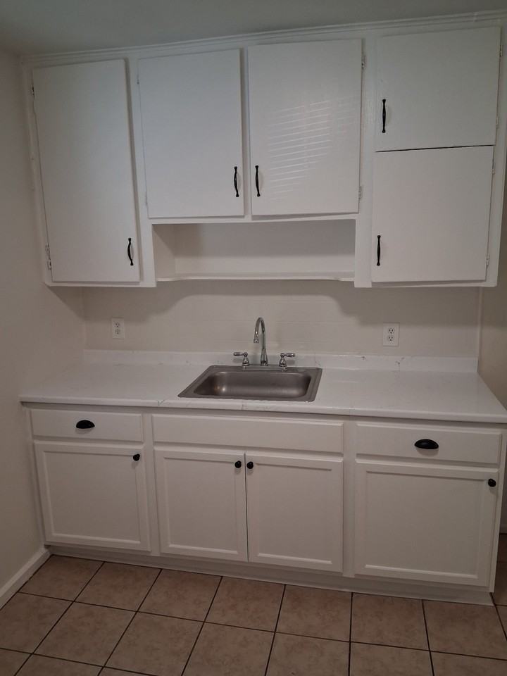 2416 Nw 22nd St #2418 - Photo 6 of 9