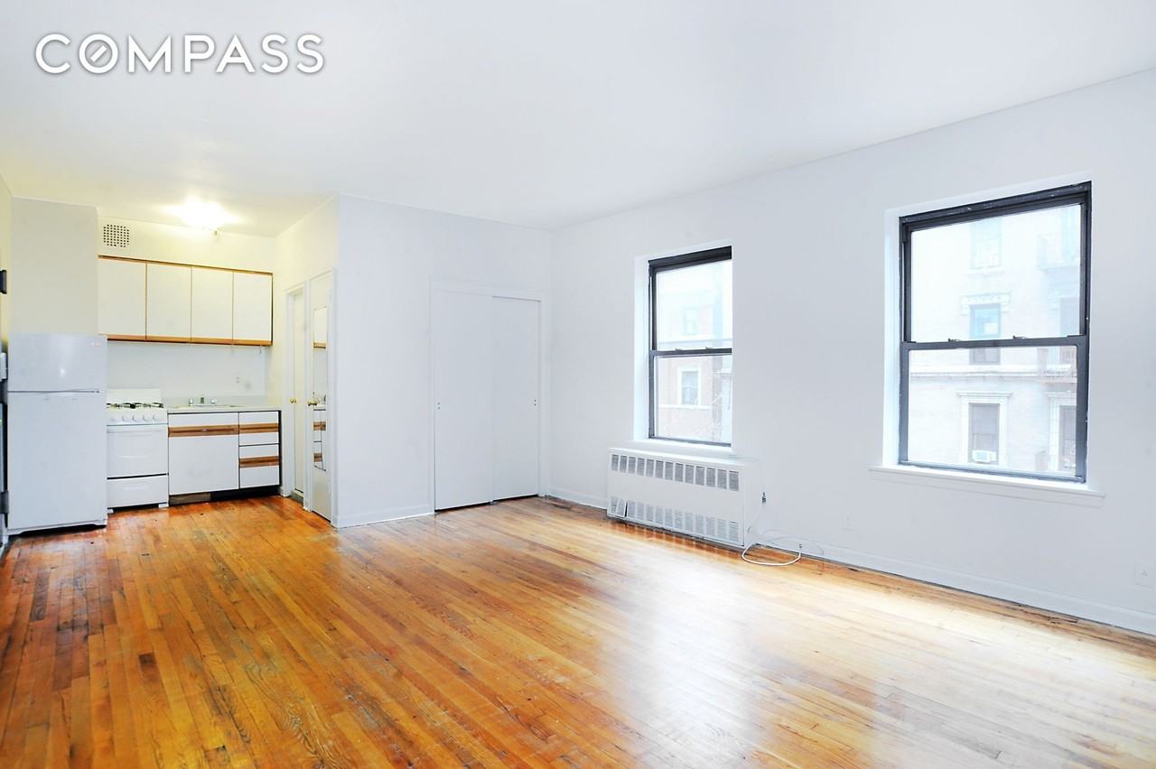 129 E 39th St #4B
