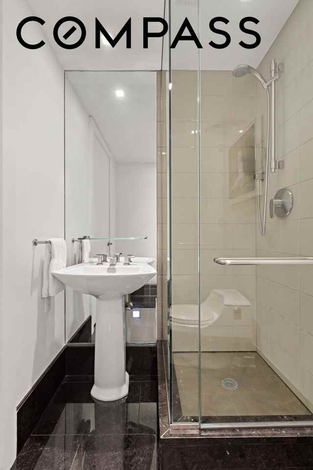 400 W 12th St #3F - Photo 7 of 13