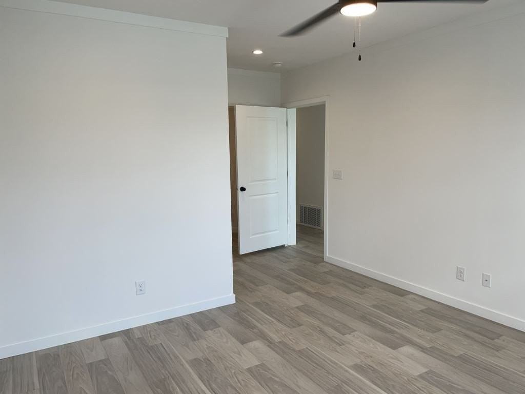 5709 Blue Harbor Dr #0332 - Photo 7 of 20