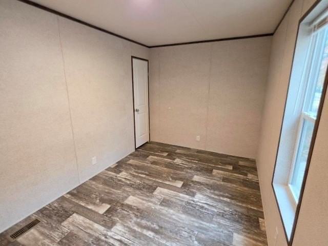 108 Harold Dr - Photo 6 of 11