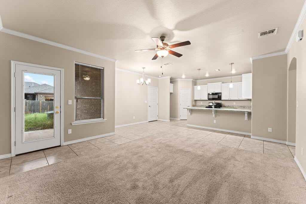 5300 Freedom Ct - Photo 7 of 19