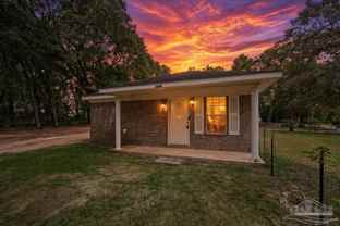 2040 E Roberts Rd - Photo 1 of 1