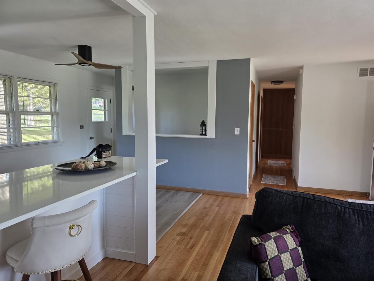 1127 Prestwick Pkwy - Photo 5 of 17