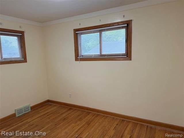 6670 Norborne Ave - Photo 7 of 13
