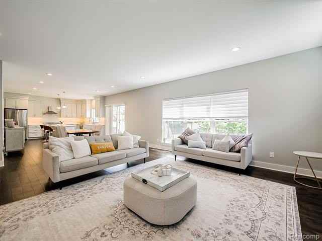 1724 Taylor Ave - Photo 5 of 50
