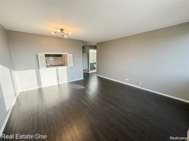 22700 Garrison St #304 - Photo 3 of 9