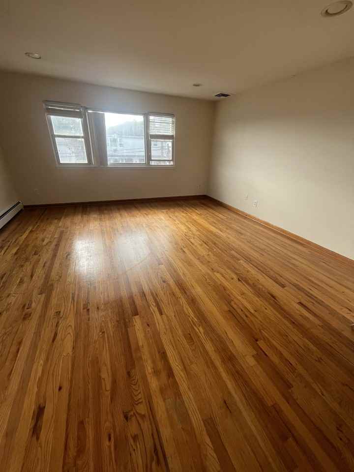 432 Edmund Ave - Photo 2 of 22