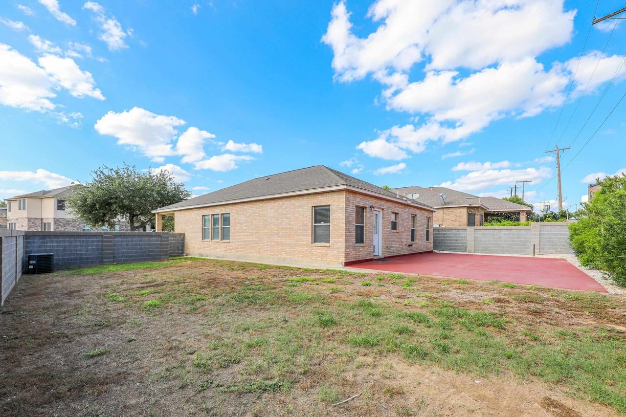 217 Kahlo Loop - Photo 4 of 30