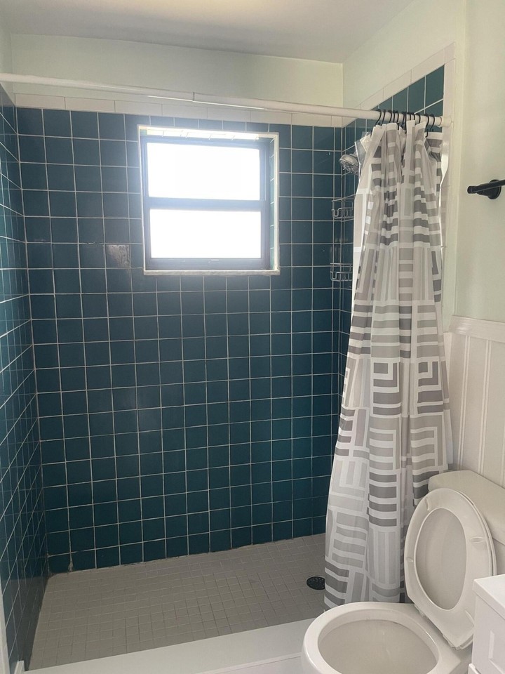 1021 Se Monterey Rd #1-31 - Photo 6 of 10