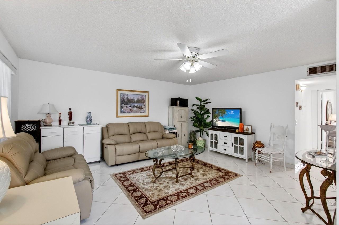190 Piedmont D - Photo 5 of 44