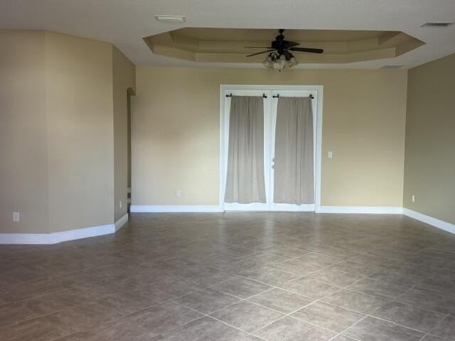 3019 Se Wake Rd - Photo 4 of 21