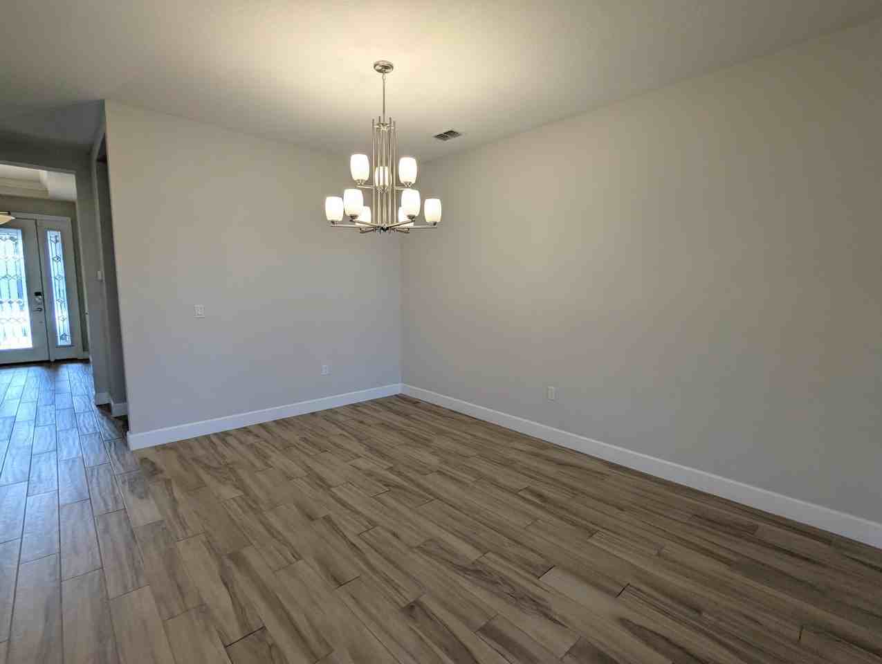 12965 Sw Ambra St - Photo 5 of 50