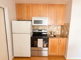 713 Se 18th St #1-5 - Photo 1 of 1