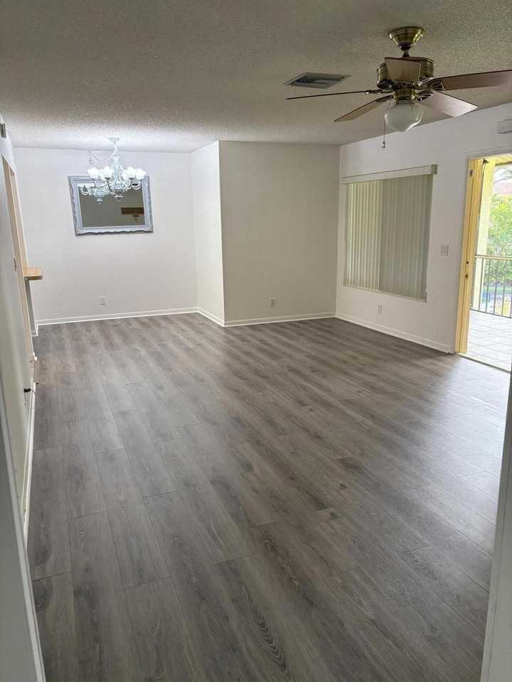 5883 La Paseos Dr #C2 - Photo 5 of 10