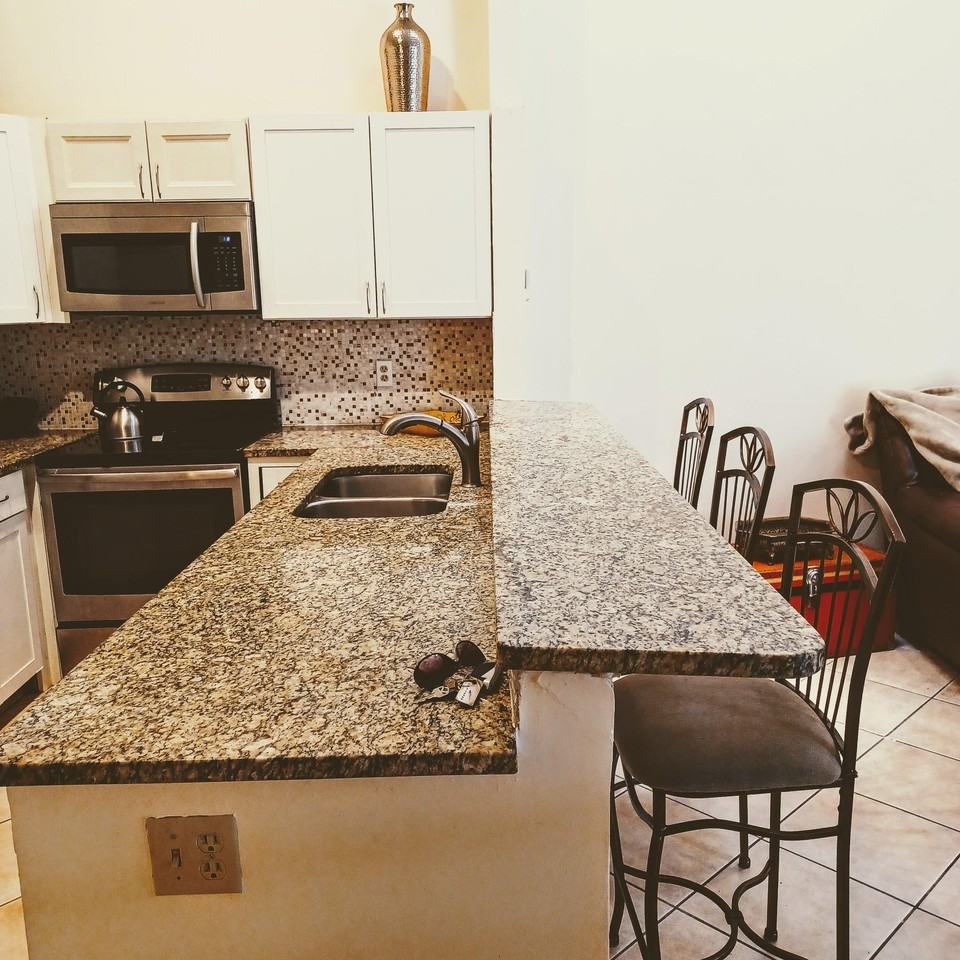 14132 Lily Ct - Photo 3 of 21