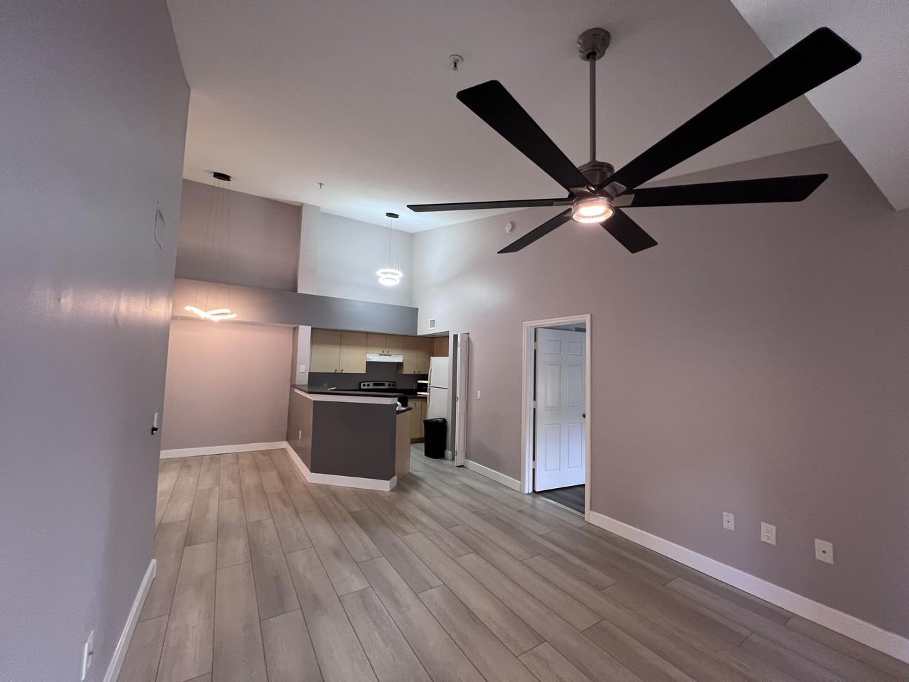 4220 San Marino Blvd #201 - Photo 3 of 14