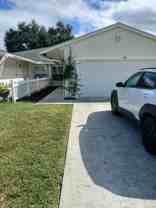 136 Sparrow Dr #B - Photo 1 of 1