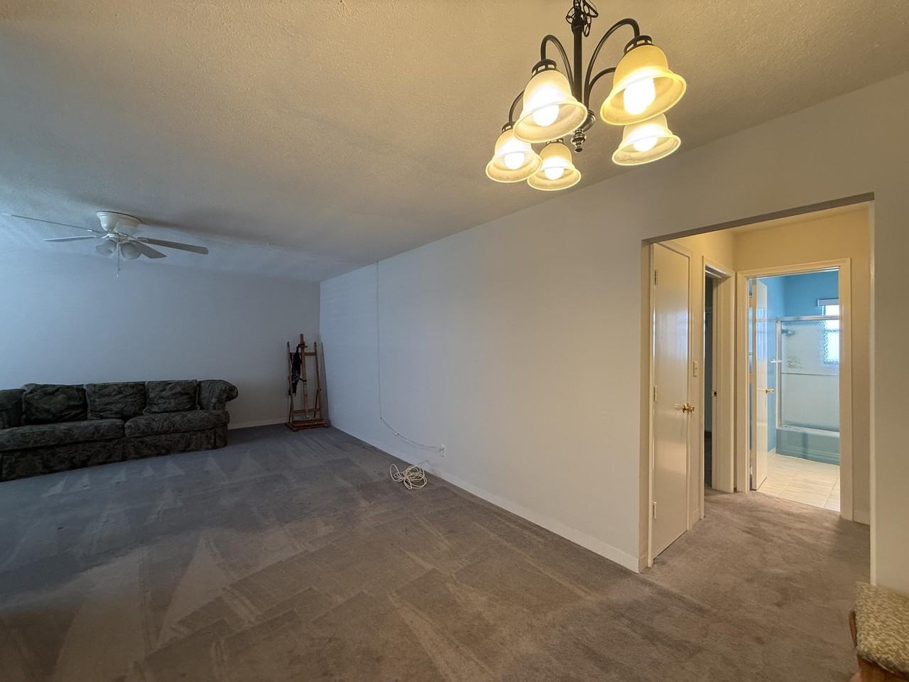 3860 Ne 21st Way - Photo 2 of 22