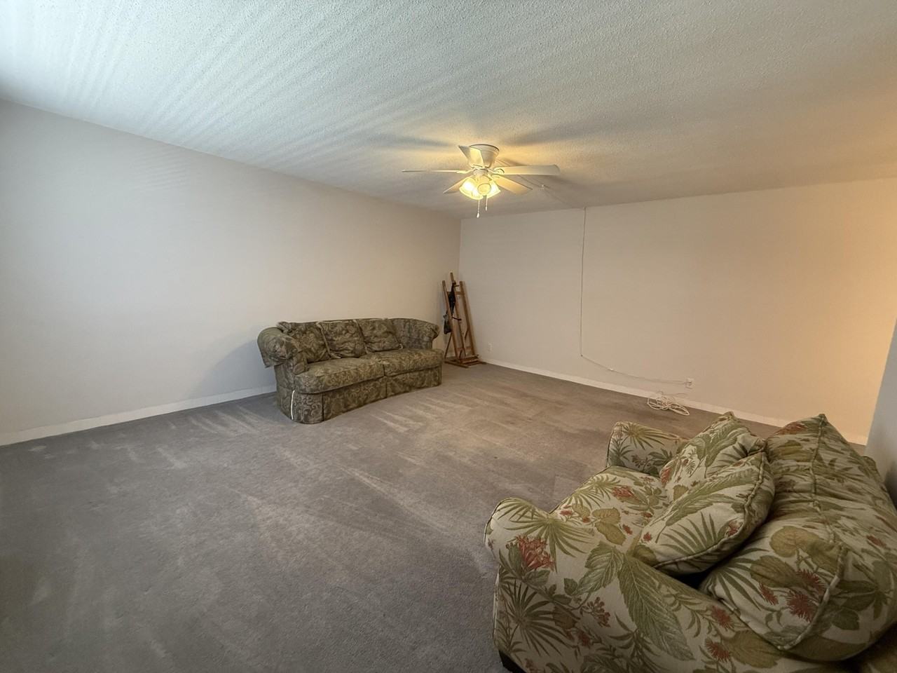 3860 Ne 21st Way - Photo 4 of 22