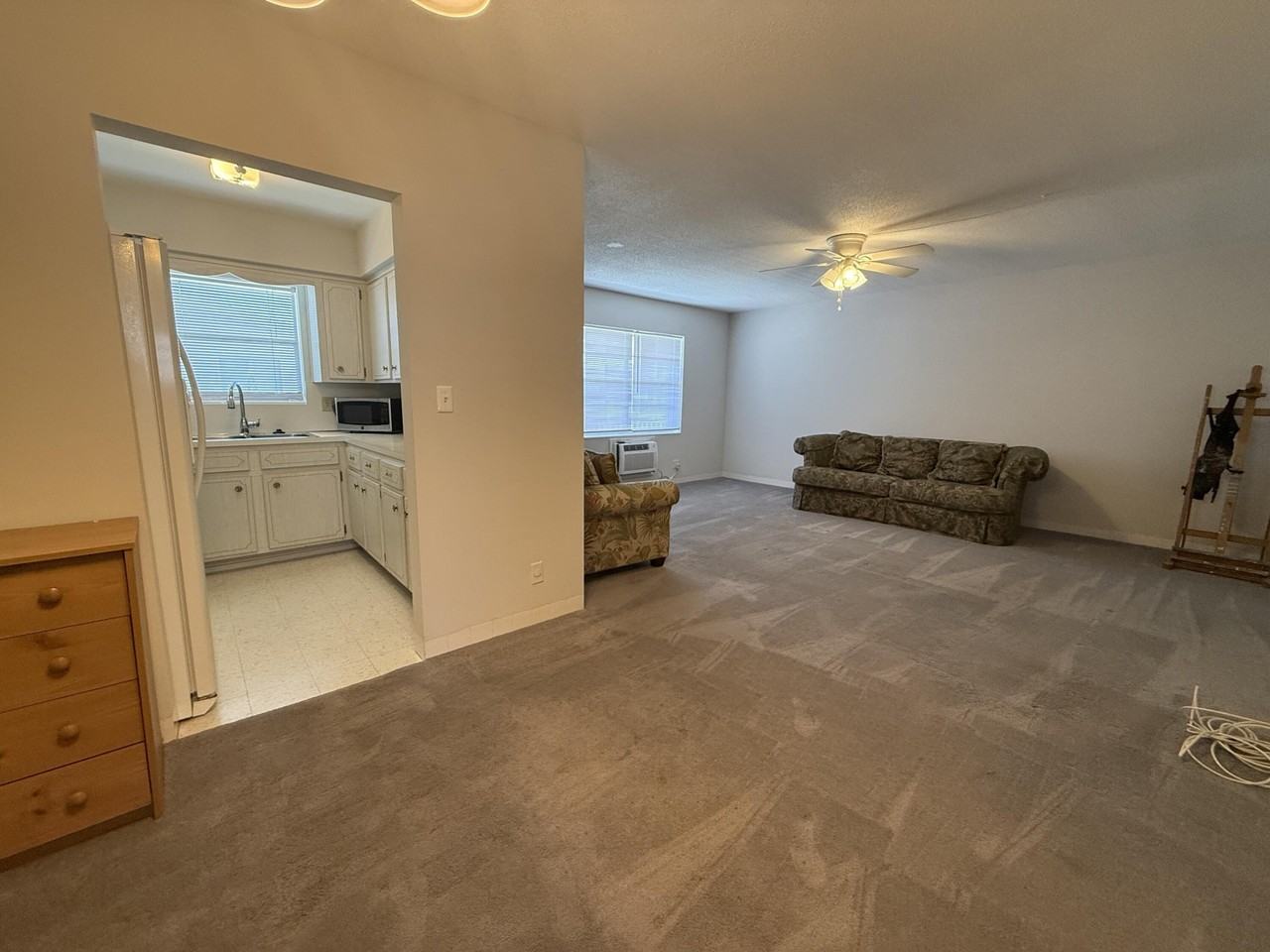 3860 Ne 21st Way - Photo 5 of 22