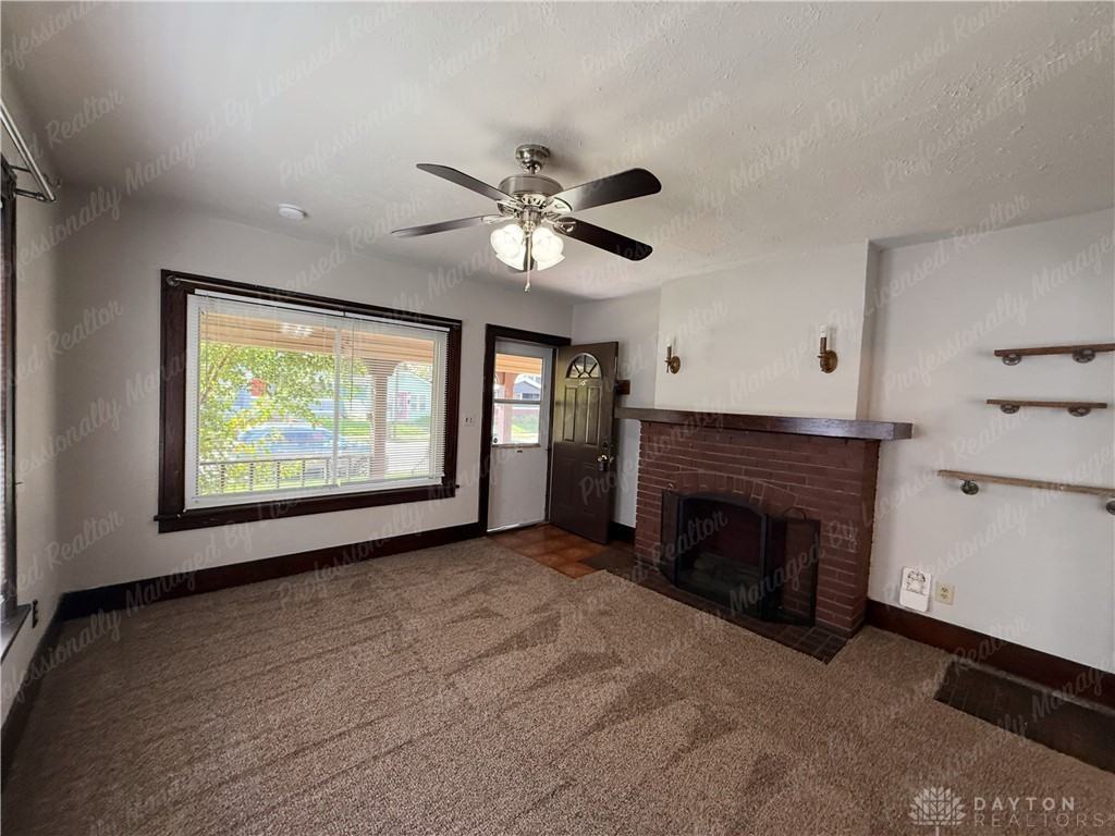 3135 Wayne Ave - Photo 5 of 28