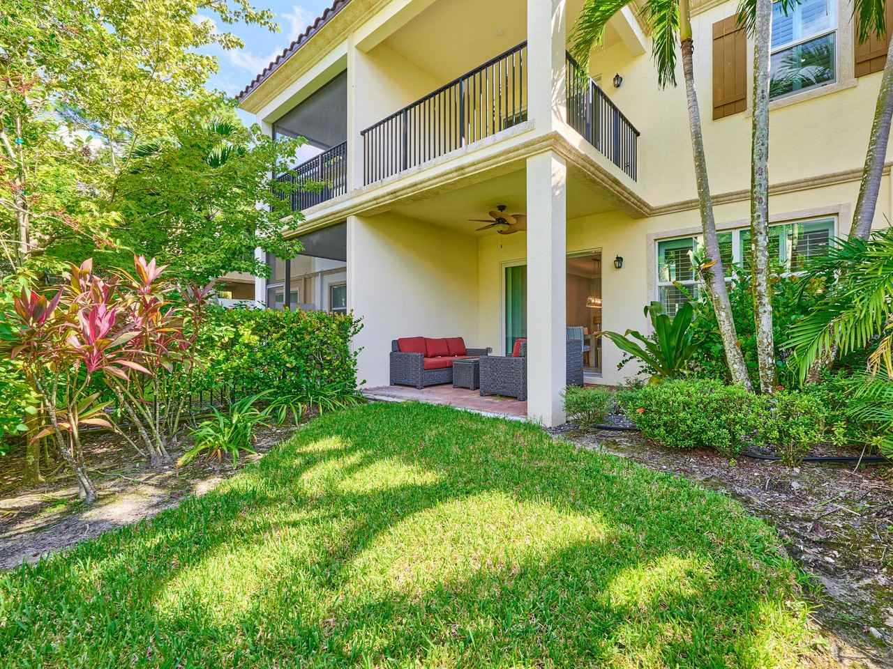141 Sword Fern Pl - Photo 6 of 50