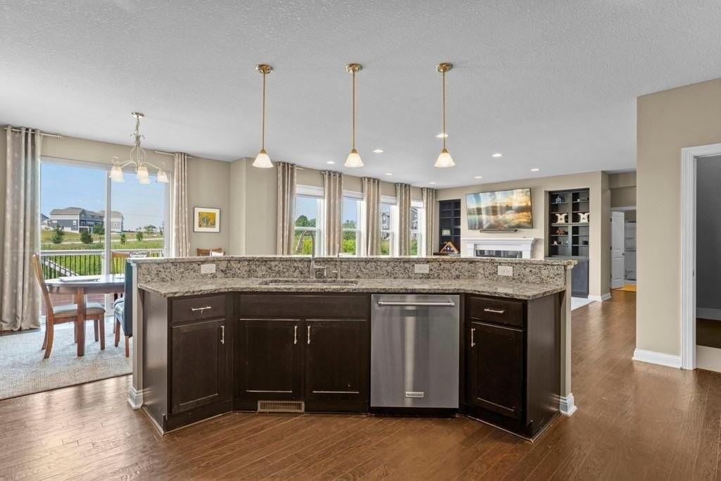 4014 Holasek Path - Photo 7 of 24