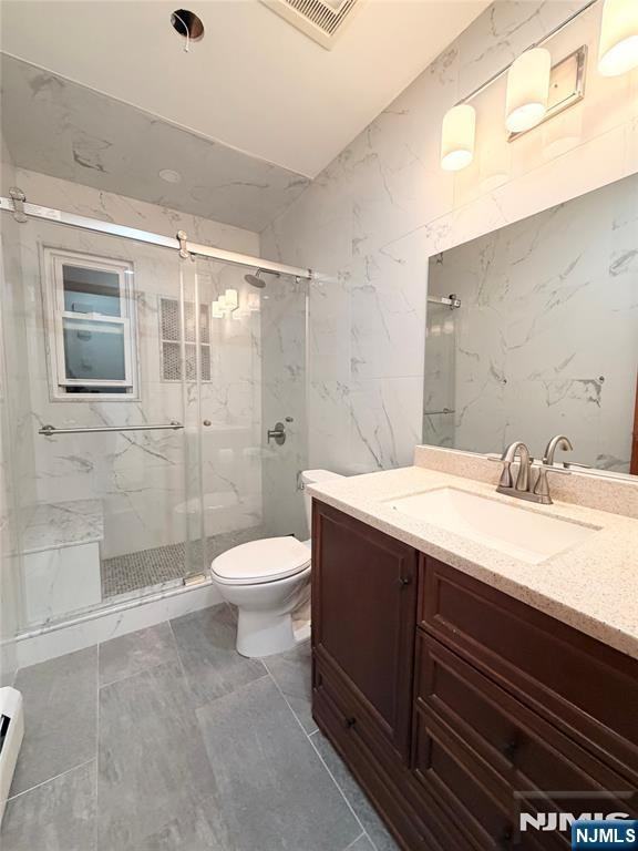 504 Davis Ave ##2 - Photo 2 of 5