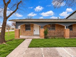 featured image of 311 E San Antonio Ave #112