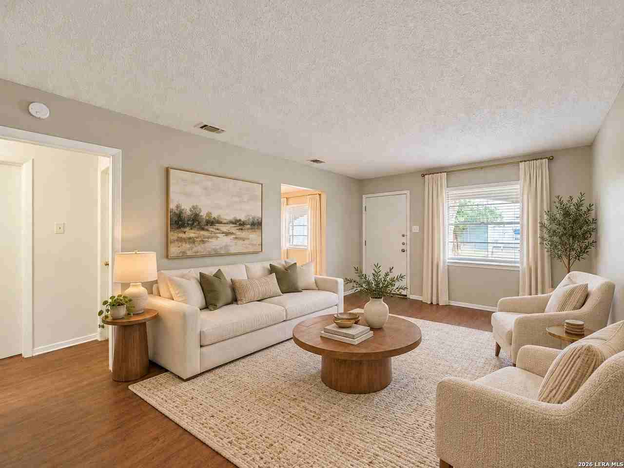 311 E San Antonio Ave #112 - Photo 3 of 32