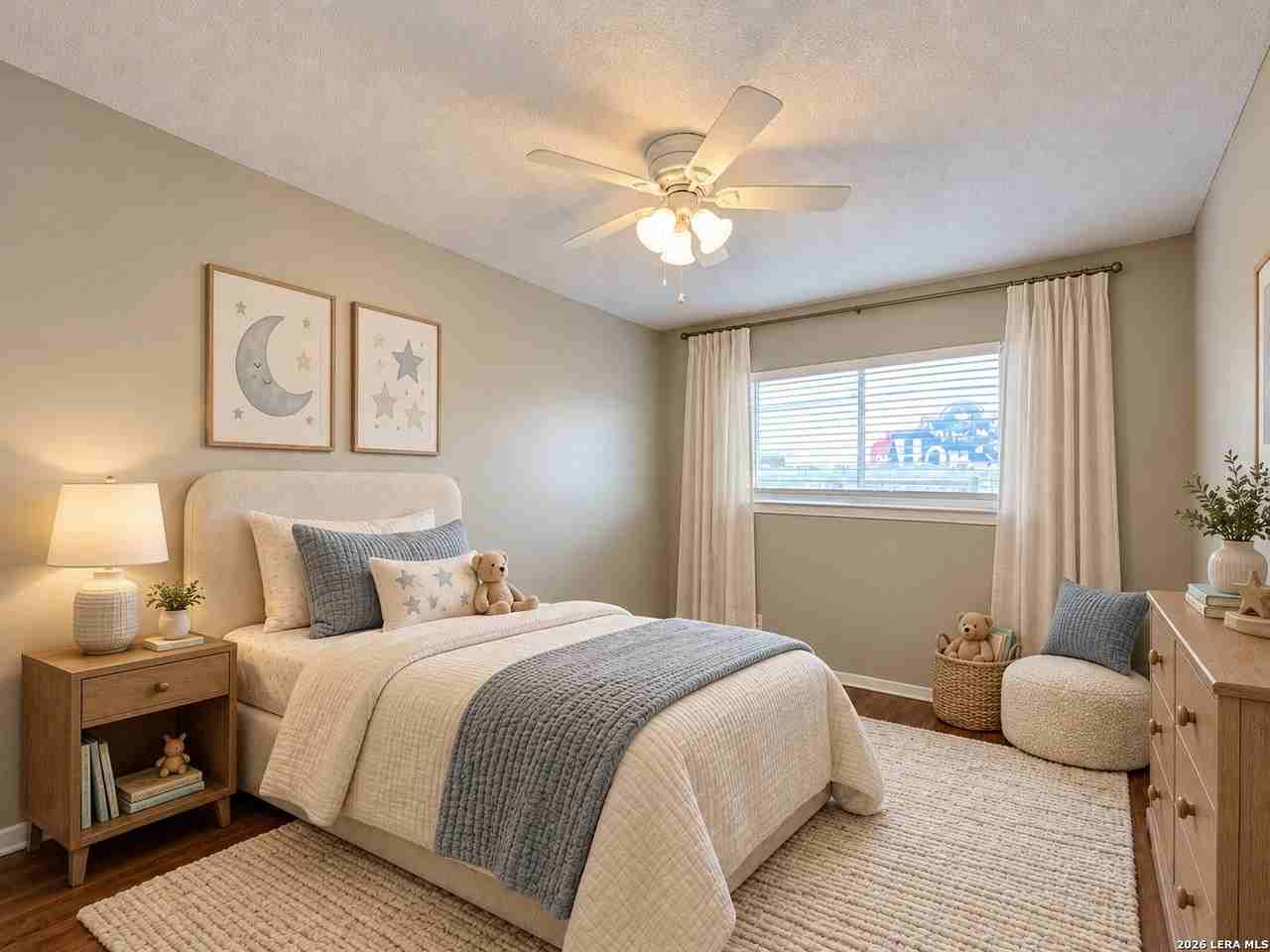 311 E San Antonio Ave #112 - Photo 6 of 32