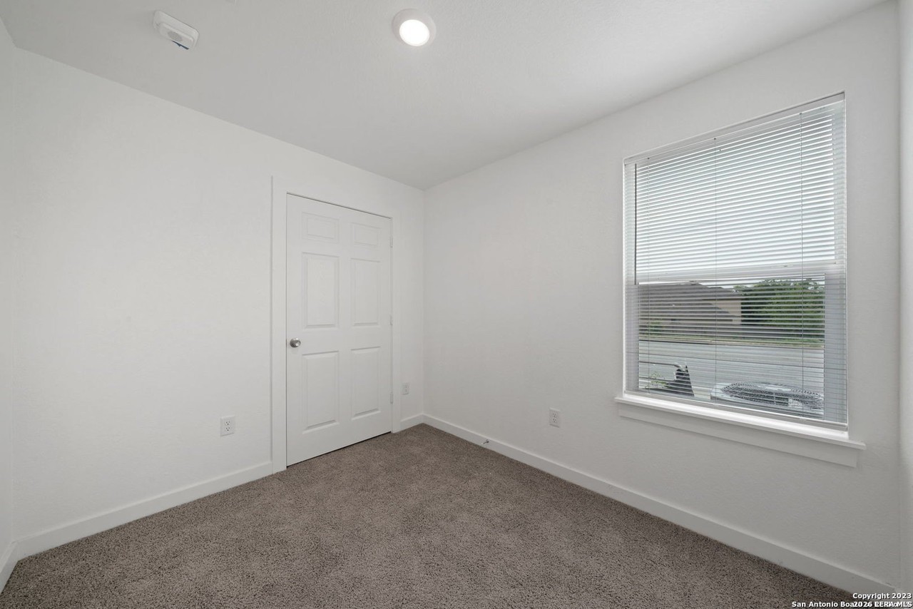 6175 Ingram Rd #1102 - Photo 7 of 8