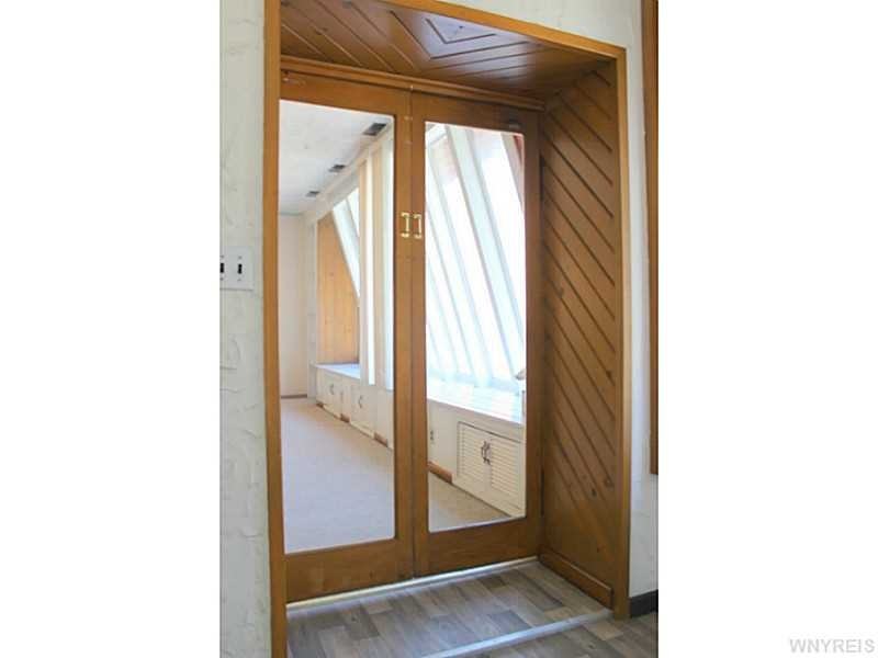 424 Pearl St - Photo 3 of 20